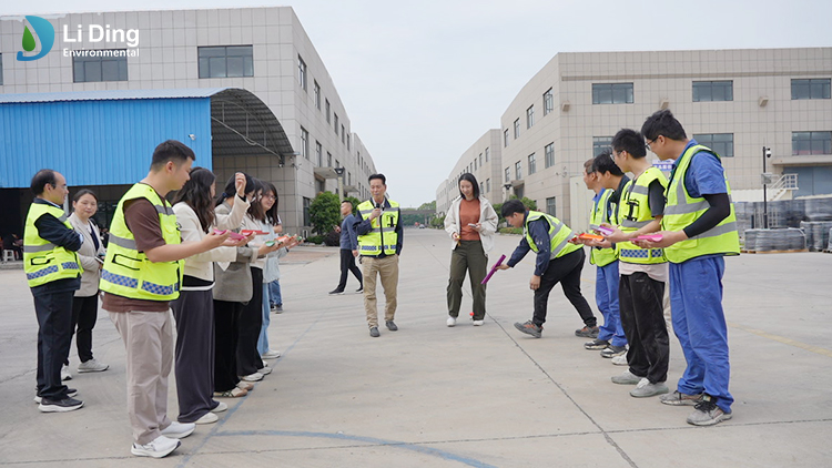 力鼎環(huán)保團(tuán)建活動(dòng)